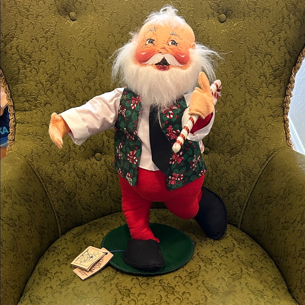 Vintage Annalee Santa Figure with Red and Green Outfit aprox 17”h